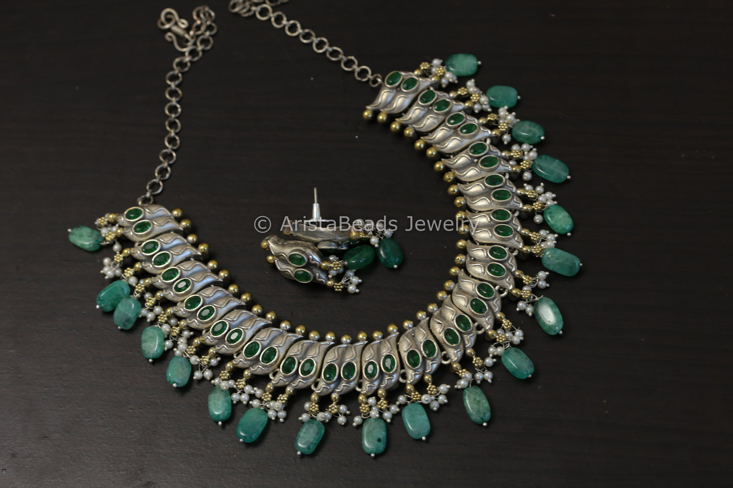 Sutlara Look Alike Dual Tone Necklace Set - Green