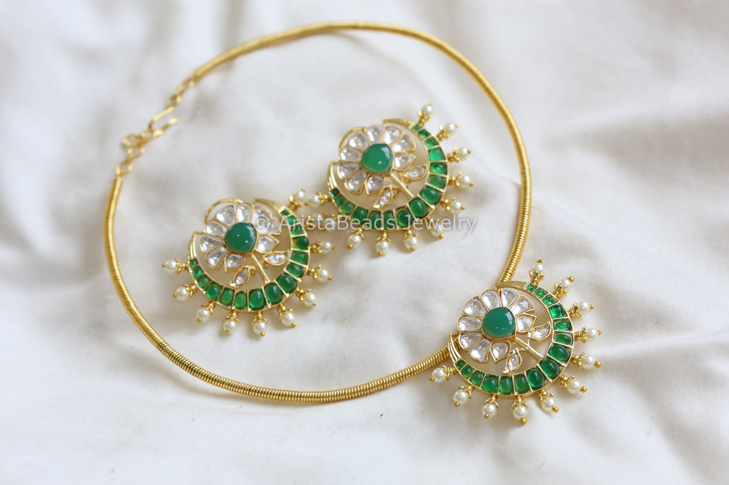 Removable Green Kundan Hasli Set  (103-07)