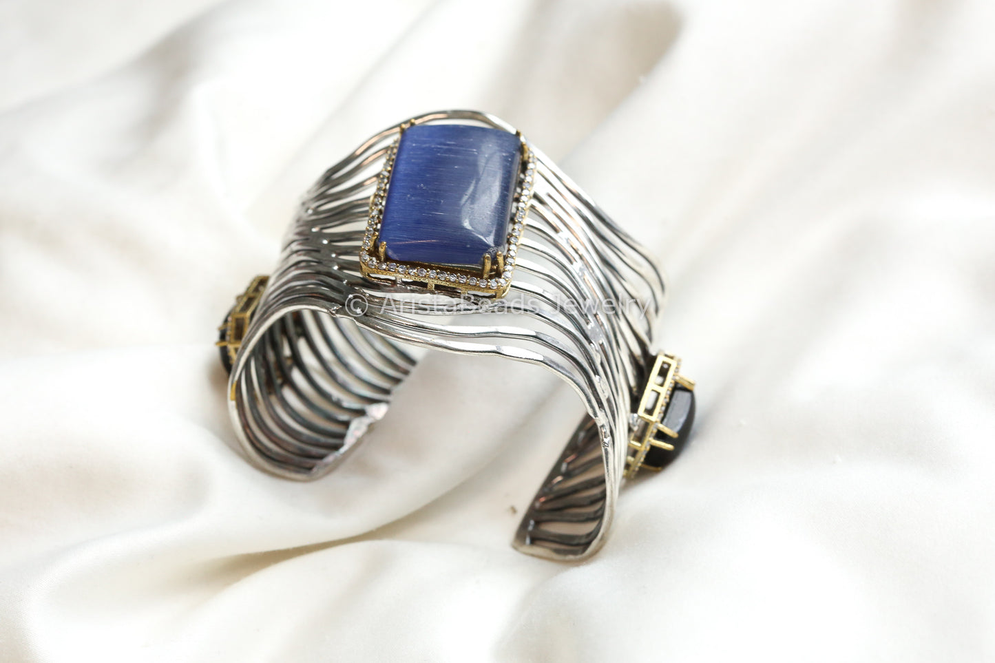 Silver tone Stone Bracelet - Blue (ABJ-B101-9)