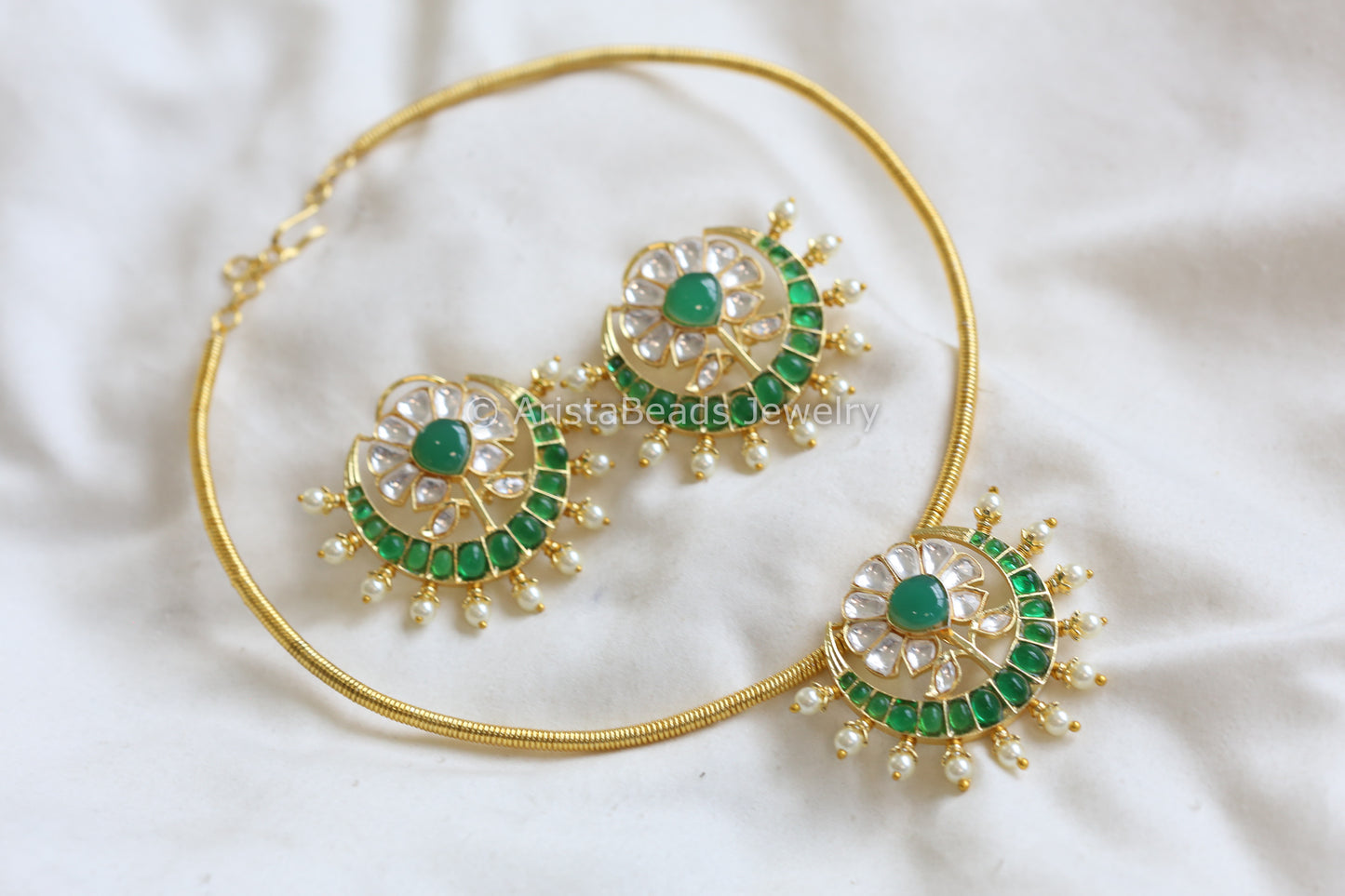 Removable Green Kundan Hasli Set  (103-07)